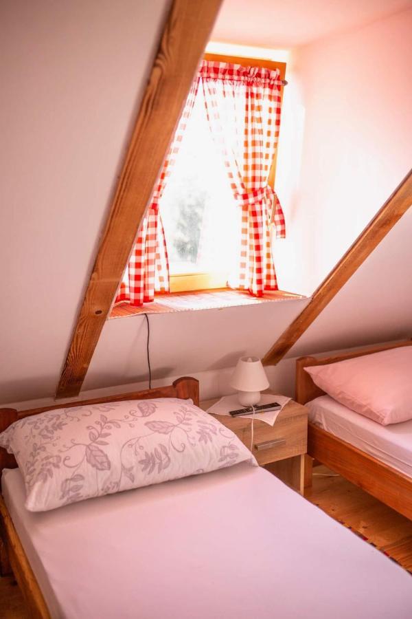 Gresna Pilnica Hotel Klenovnik Eksteriør billede